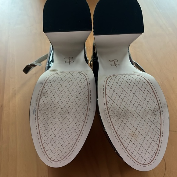 Jessica Simpson 🎄Christmas plaid platform heels worn one time size 7 1/2 - Picture 7 of 7